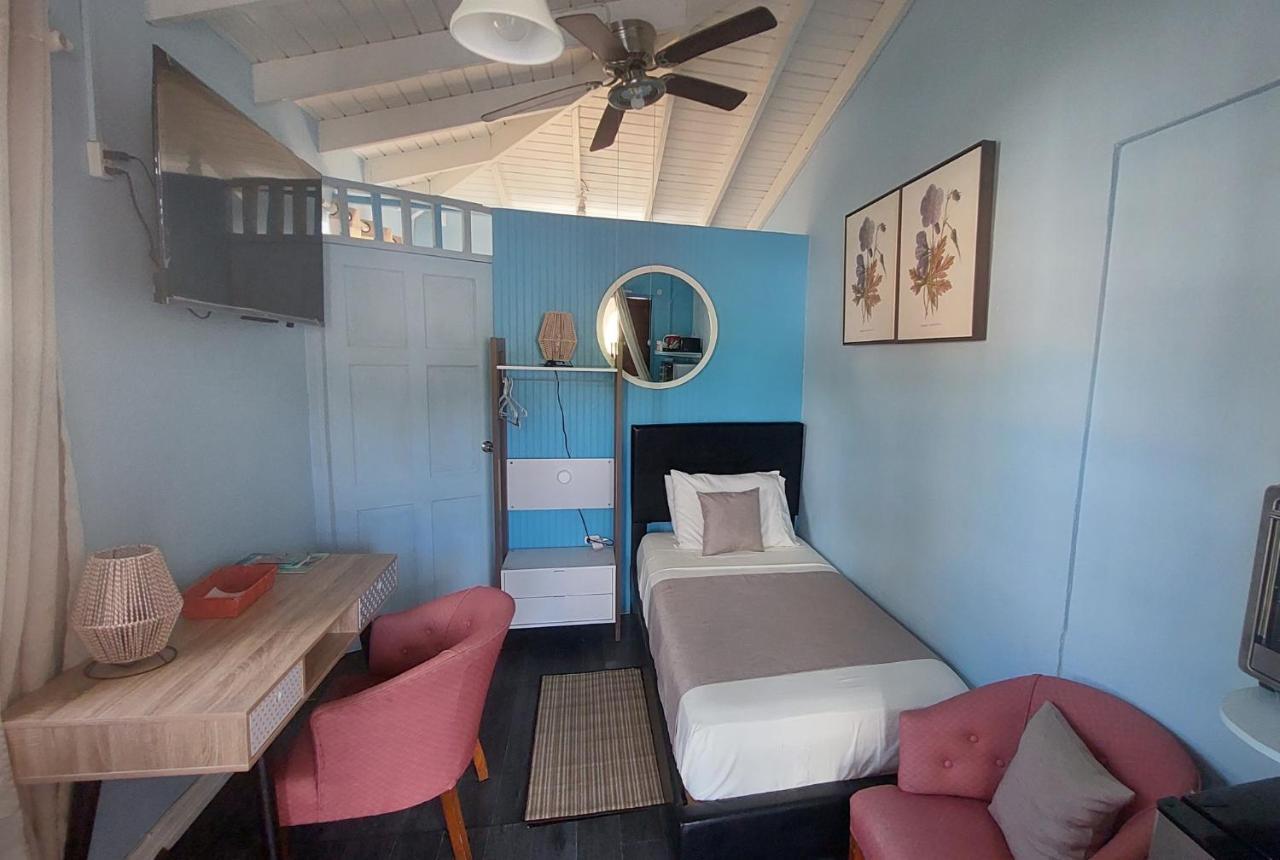 Carmen'S Cozy Studio Bridgetown Exterior photo