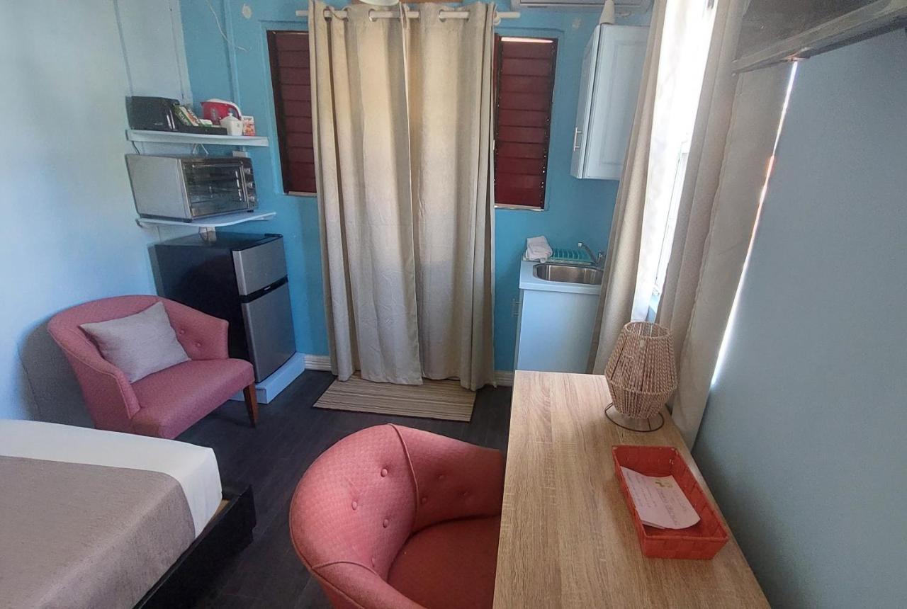 Carmen'S Cozy Studio Bridgetown Exterior photo